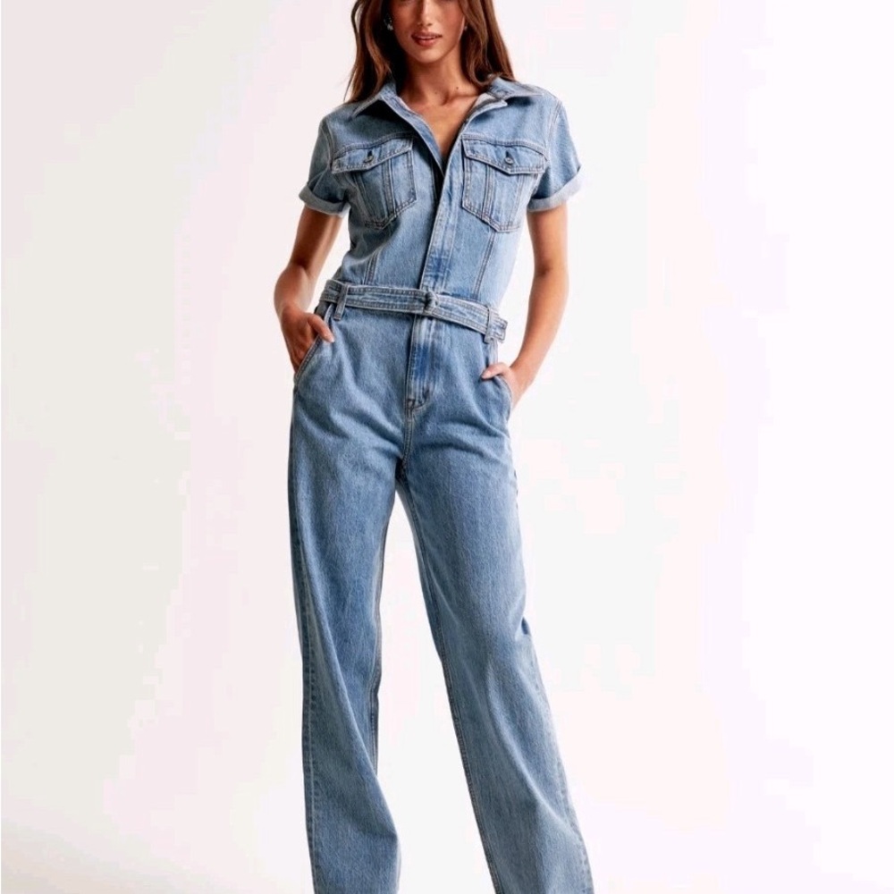 Abercrombie & Fitch 90s Relaxed Wide Leg Denim Jumpsuit Coverall